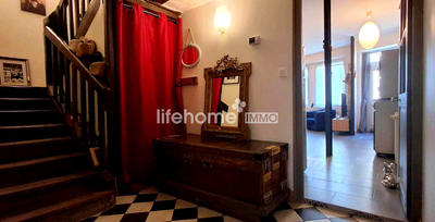 Maison - 84 m² - 3 pièces