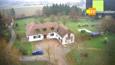 Maison - 291 m² - 12 pièces