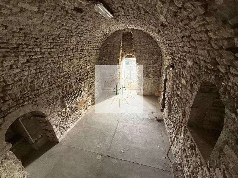 Maison - 98 m² - 3 pièces