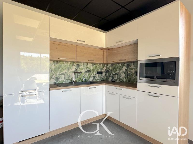 Local commercial - 275 m²