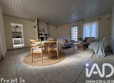 Maison de village - 104 m² - 4 pièces