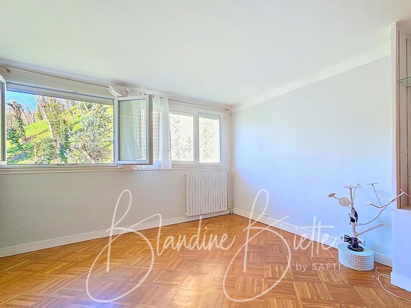 Maison - 156 m² - 7 pièces