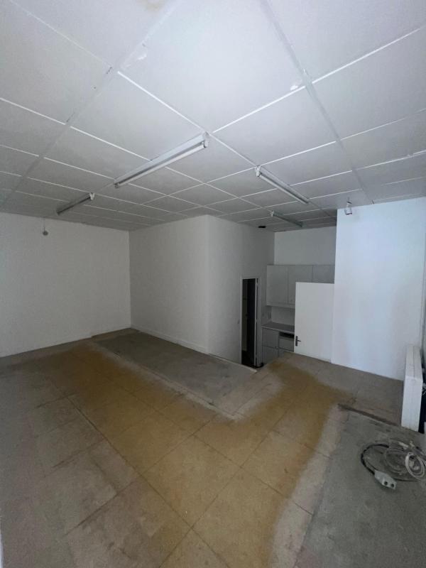 Local commercial - 96 m²