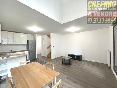 Appartement - 80 m² - 4 pièces