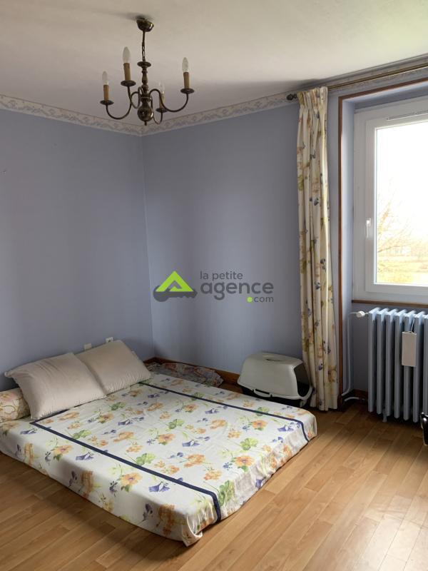 Propriété - 100 m² - 5 pièces