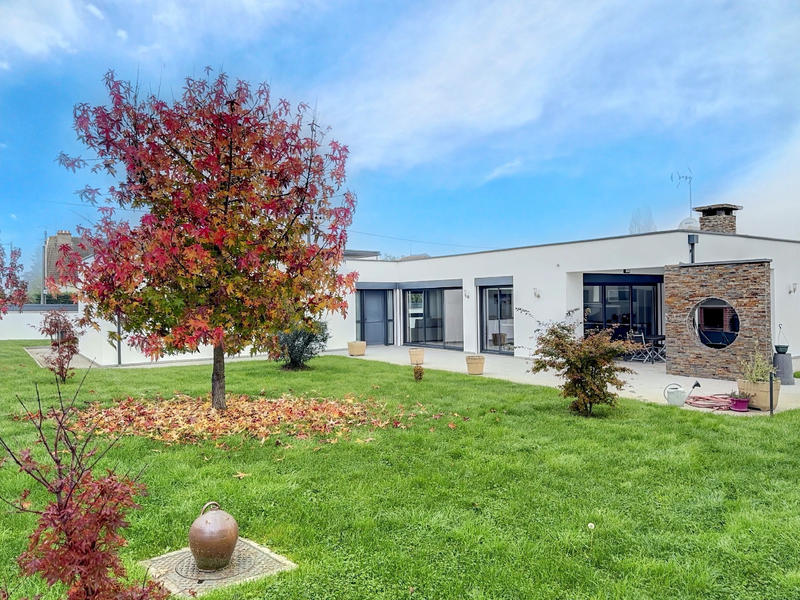 Villa - 150 m² - 6 pièces