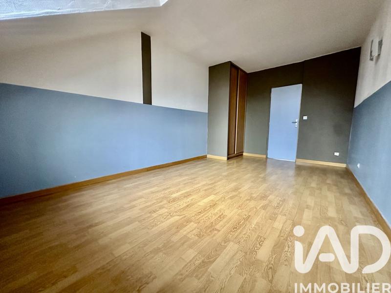 Appartement - 200 m² - 5 pièces