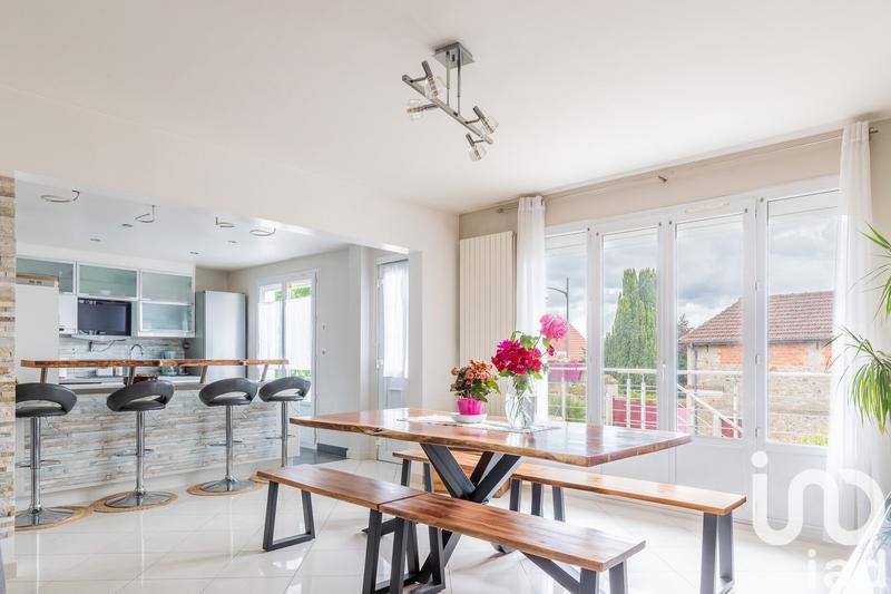 Maison - 162 m² - 10 pièces