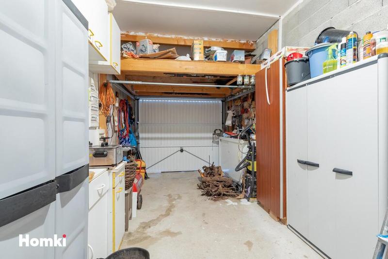 Villa - 100 m² - 5 pièces