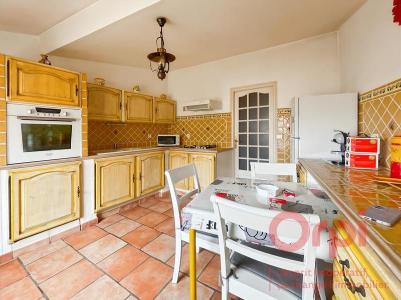 Immeuble - 482 m² - 23 pièces