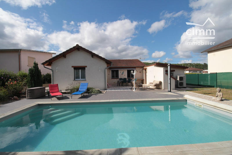 Villa - 140 m² - 4 pièces