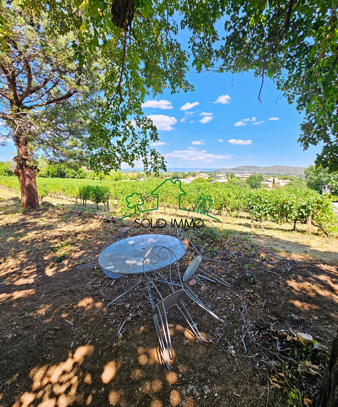 Maison de village - 90 m² - 2 pièces