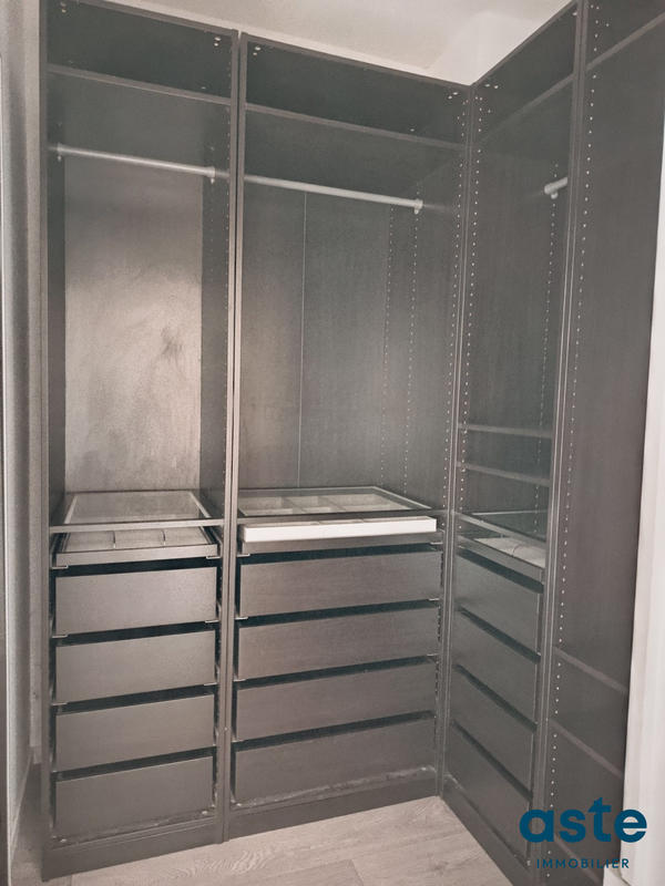 Appartement - 104 m² - 5 pièces