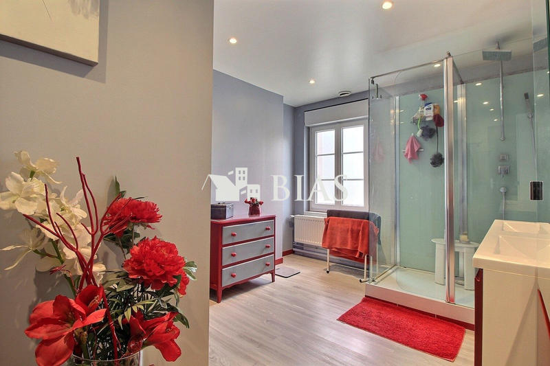 Maison ancienne - 143 m² - 6 pièces