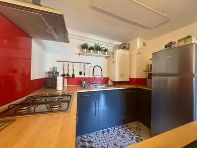 Appartement ancien - 42 m² - 2 pièces