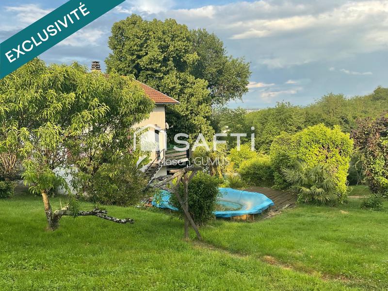 Maison - 106 m² - 7 pièces