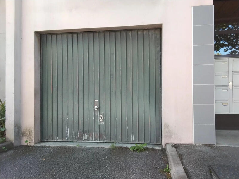 Parking / Garage - 17 m²