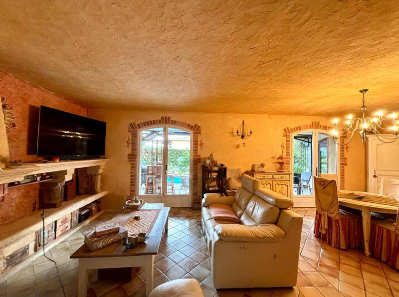 Maison - 160 m² - 6 pièces