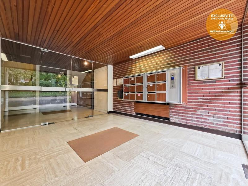 Appartement - 99 m² - 5 pièces