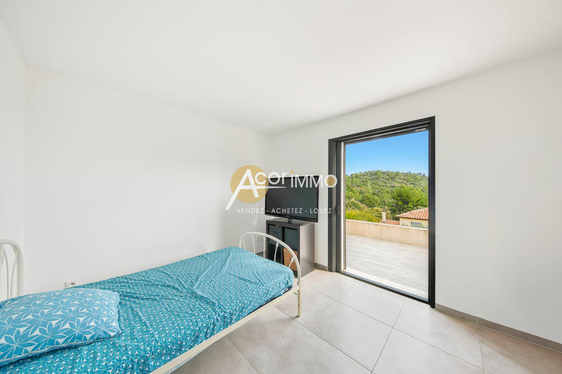 Villa - 171 m² - 6 pièces