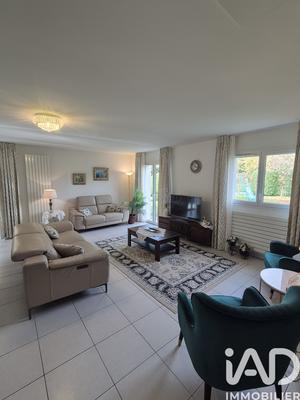 Duplex - 137 m² - 5 pièces