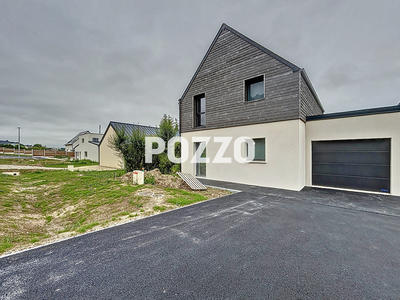 Maison - 90 m² - 4 pièces