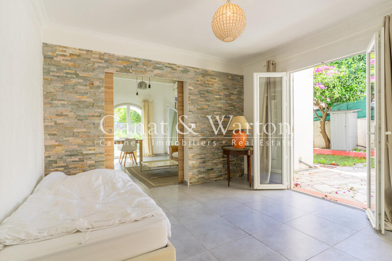 Villa - 90 m² - 5 pièces