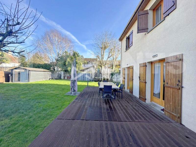 Maison - 157 m² - 6 pièces