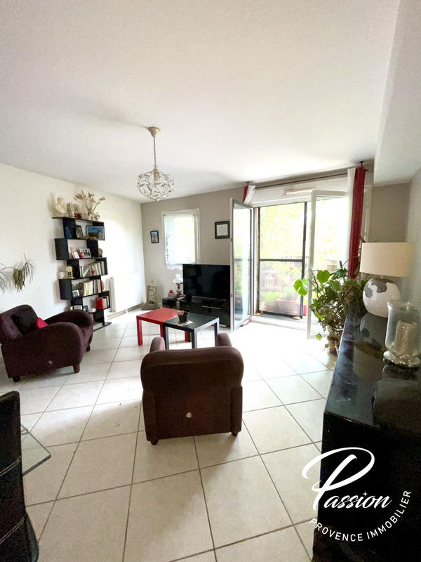 Appartement - 86 m² - 4 pièces