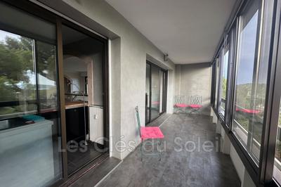 Appartement - 84 m² - 4 pièces