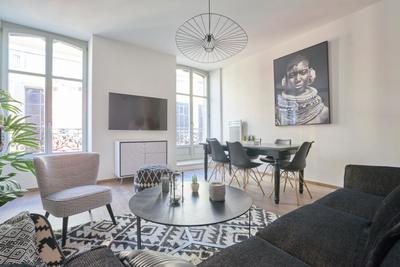 Appartement - 88 m² - 5 pièces