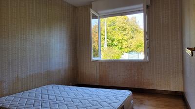 Pavillon - 85 m² - 4 pièces