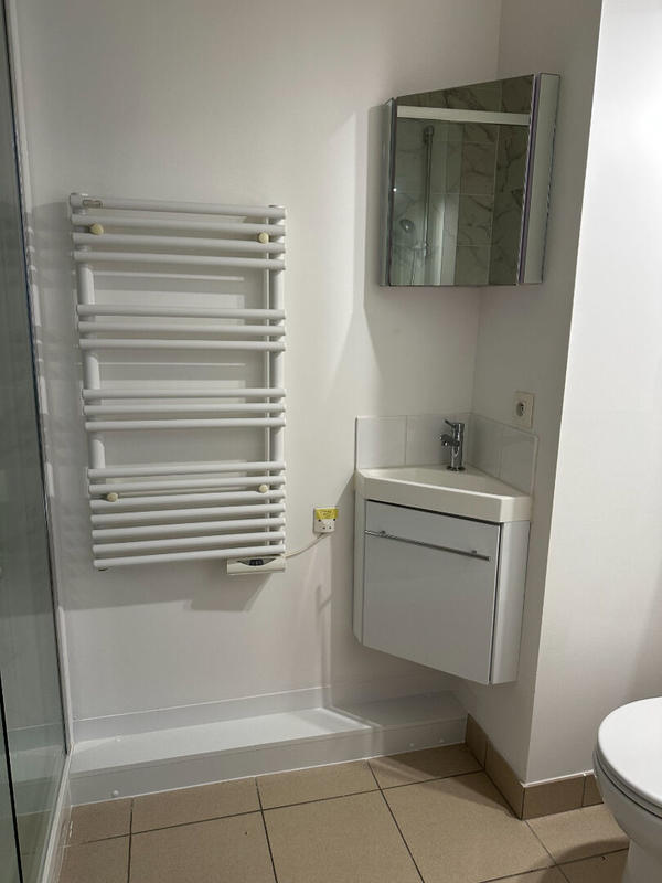 Appartement - 95 m² - 5 pièces