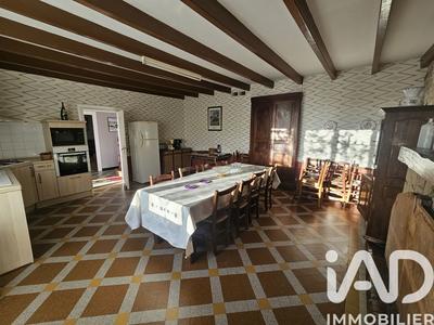 Maison de village - 199 m² - 7 pièces