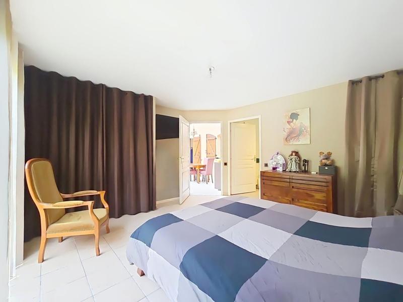 Maison - 160 m² - 7 pièces