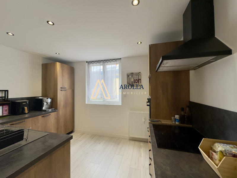 Appartement - 81 m² - 4 pièces