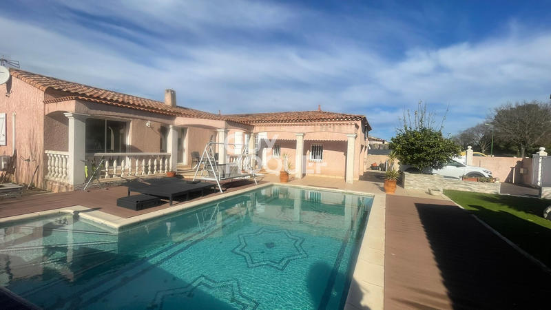 Maison - 105 m² - 5 pièces