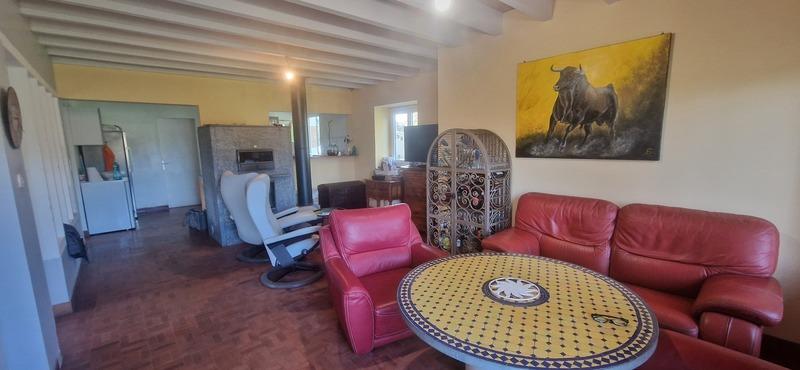 Maison - 180 m² - 8 pièces