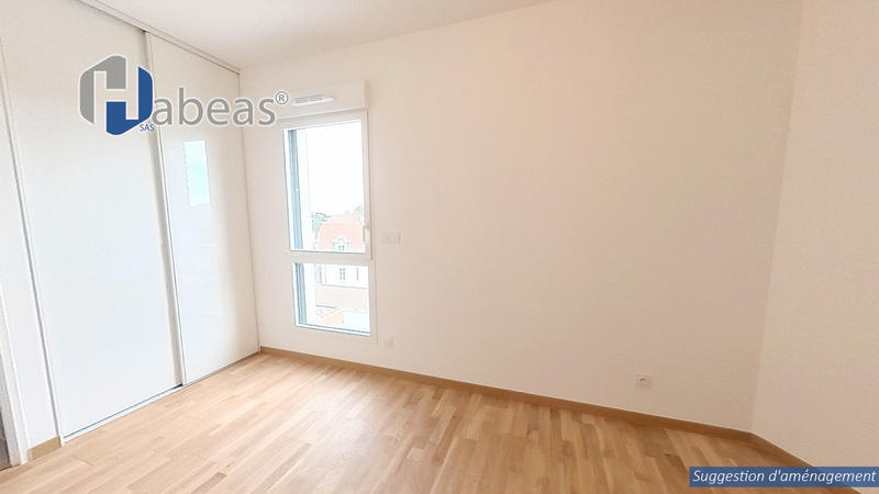 Appartement - 140 m² - 5 pièces