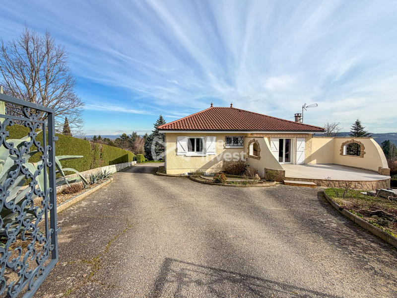 Maison - 142 m² - 5 pièces