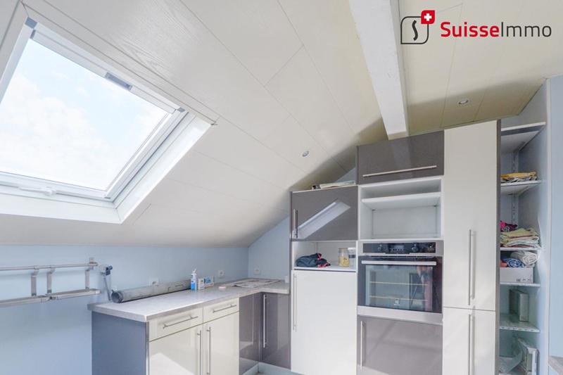 Maison - 188 m² - 9 pièces