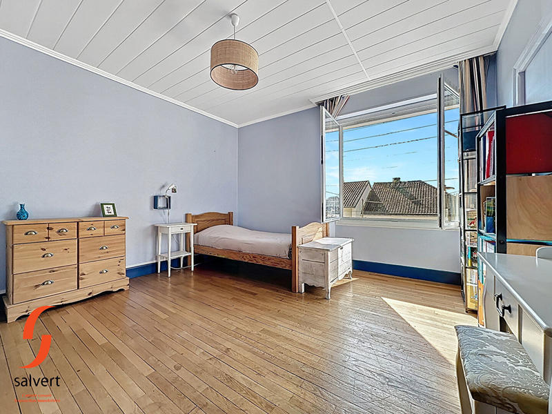 Maison - 138 m² - 5 pièces