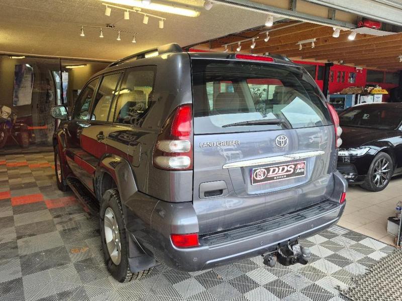 Toyota Land Cruiser d-4d Vx Gps Clim Carnet Attelage