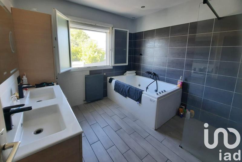 Maison - 152 m² - 6 pièces