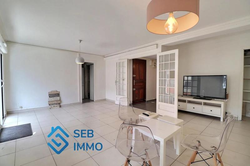 Appartement - 97 m² - 4 pièces