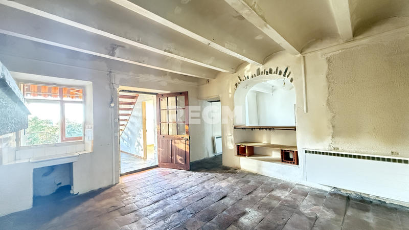 Maison de village - 110 m² - 5 pièces