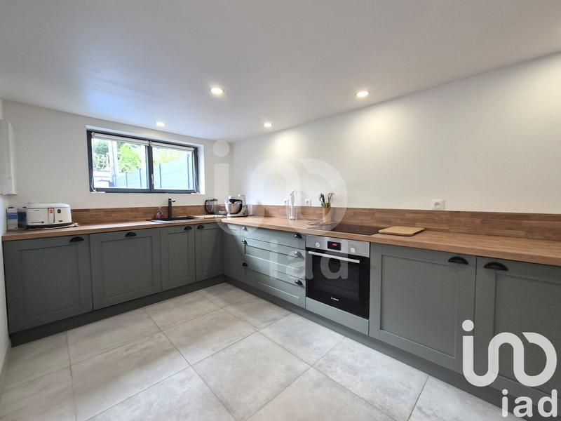 Maison - 150 m² - 7 pièces