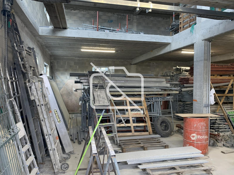 Entrepôt - 600 m²