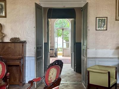 Maison - 600 m² - 22 pièces