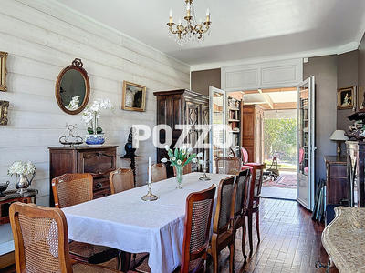 Maison - 189 m² - 7 pièces